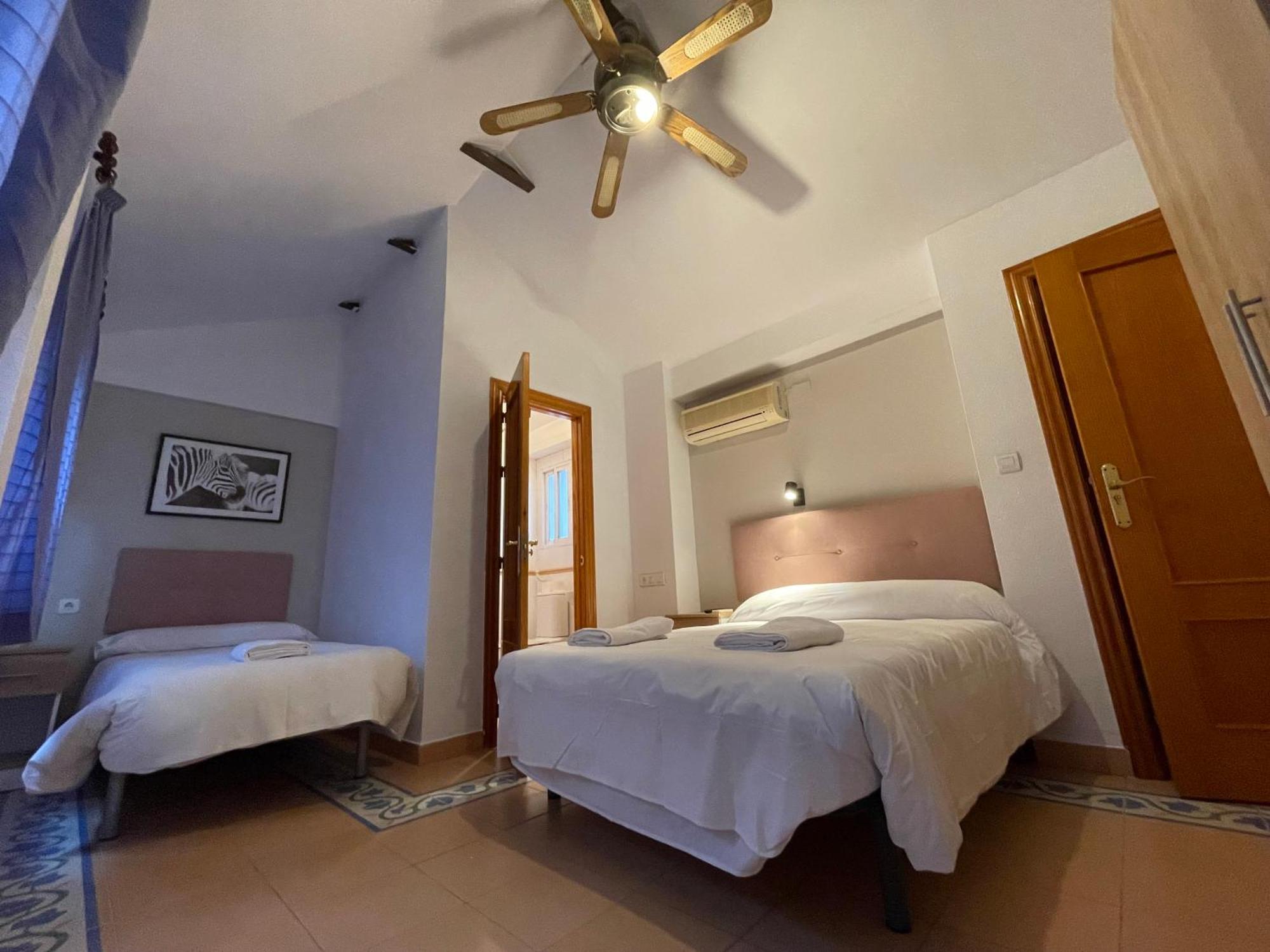 Suenos De Lorca Guest House Granada Luaran gambar