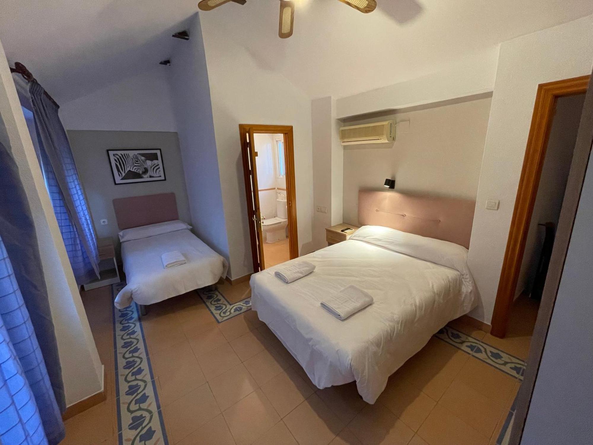 Suenos De Lorca Guest House Granada Luaran gambar